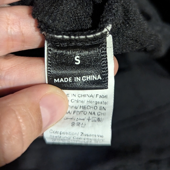 Washed Black Ruffle Hem Cropped Sweatshirt Balloon Sleeve Grunge Y2K Western - Picture 7 of 8